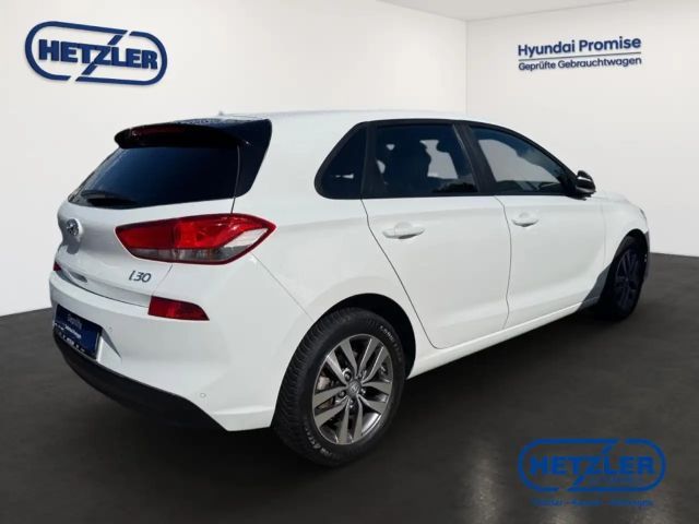 Hyundai i30 Hybrid T-GDi Trend