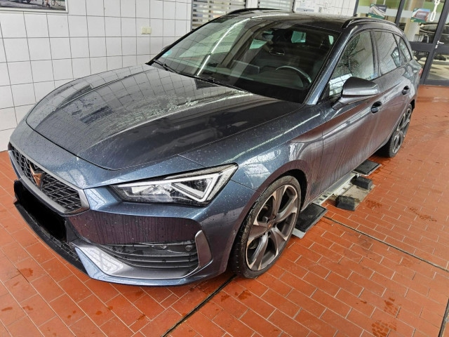 Cupra Leon 2.0 TSI DSG Sportstourer VZ