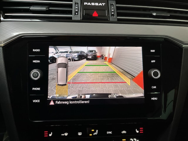 Volkswagen Passat 2.0 TSI Business DSG Variant