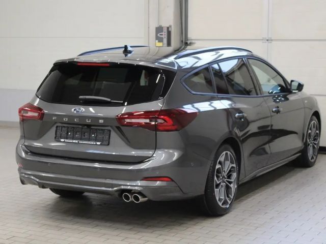 Ford Focus ST Line Wagon