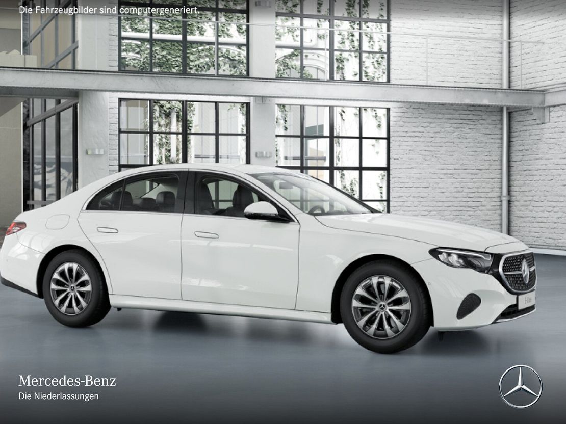 Mercedes-Benz E 200 Sedan