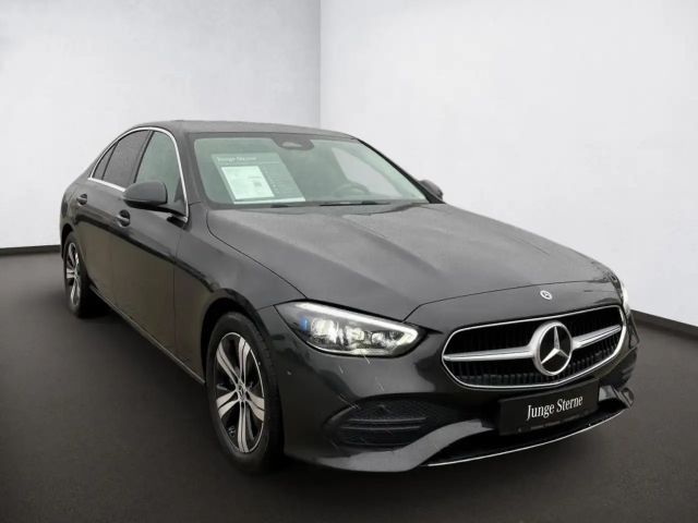 Mercedes-Benz C 200 4MATIC AVANTGARDE Sedan