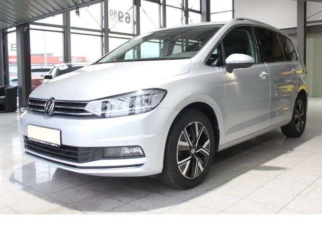 Volkswagen Touran 1.5 TSI DSG Highline