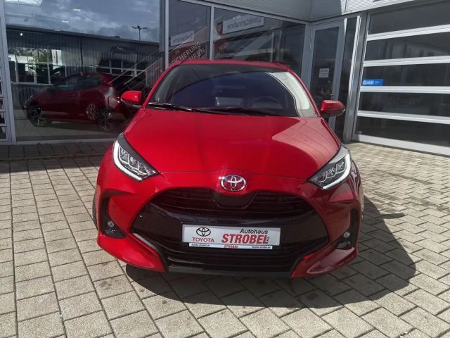 Toyota Yaris Hatchback Hybride VVT-i