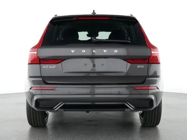 Volvo XC60 AWD Dark Plus