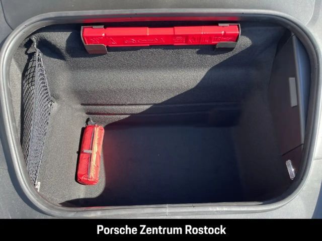 Porsche 992 Cabrio Carrera S