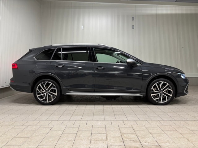 Volkswagen Golf 2.0 TDI DSG Golf VIII Variant