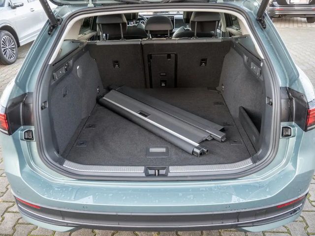 Volkswagen Passat 1.5 eTSI DSG Variant