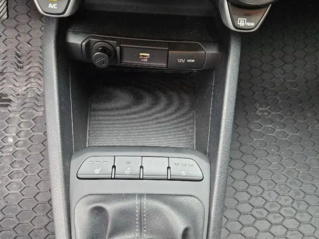 Kia Stonic GDi Titan