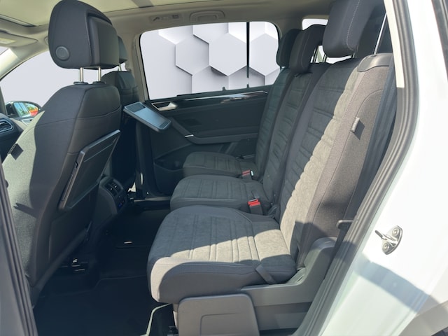 Volkswagen Touran DSG Highline