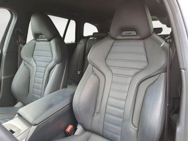 BMW 320 320d M-Sport Touring xDrive