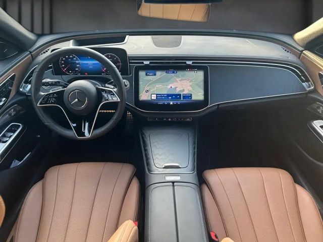 Mercedes-Benz E 220 4MATIC E 220 d Estate