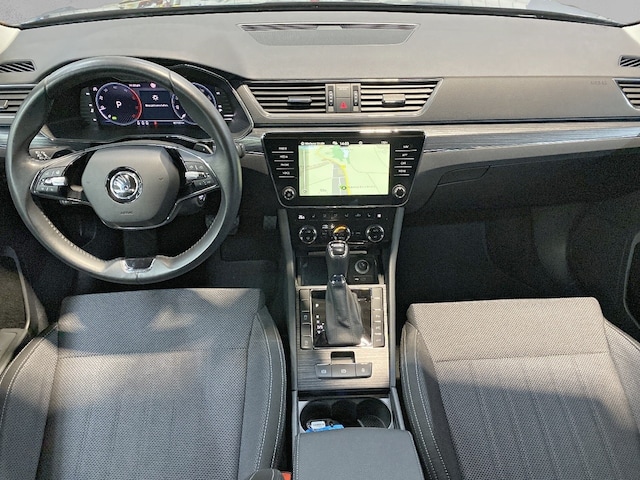 Skoda Superb 2.0 TDI Combi Style Style