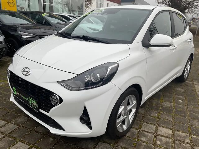 Hyundai i10 1.0