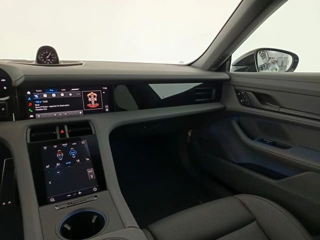 Porsche Taycan 4S Cross Turismo