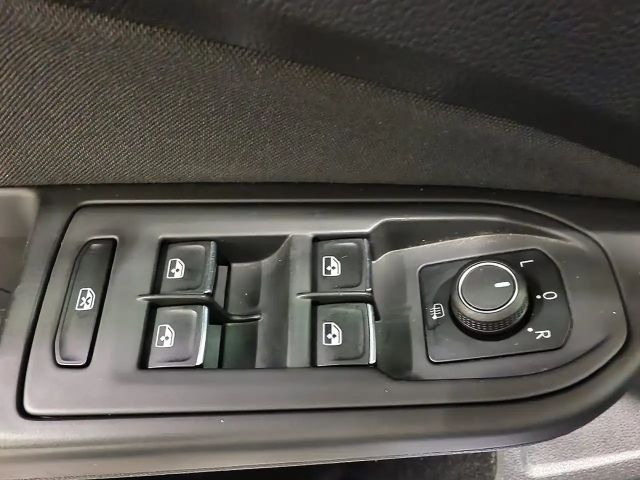 Volkswagen Golf DSG Life Variant