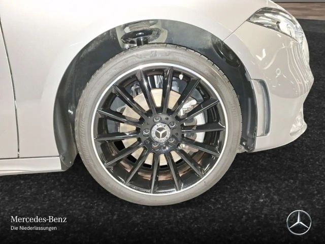 Mercedes-Benz A 250 A 250 e AMG Line