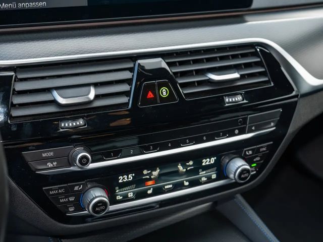 BMW 520 520d M-Sport Touring