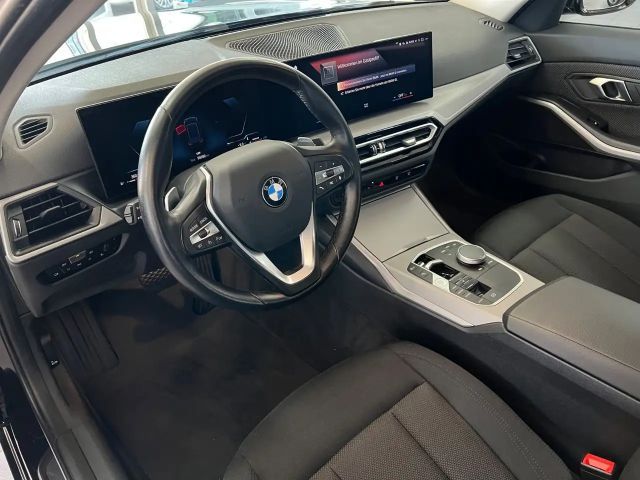 BMW 320 320d Touring xDrive