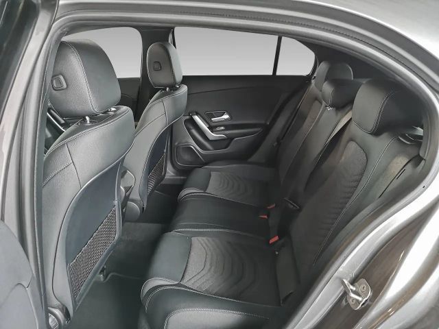 Mercedes-Benz A 180 Progressive