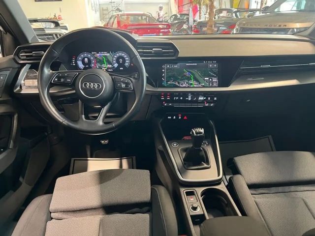 Audi A3 30 TFSI Sedan Sport