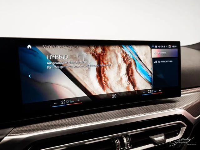 BMW 320 320e M-Sport xDrive