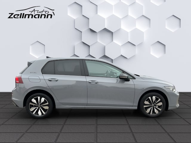 Volkswagen Golf 1.5 TSI Golf VIII