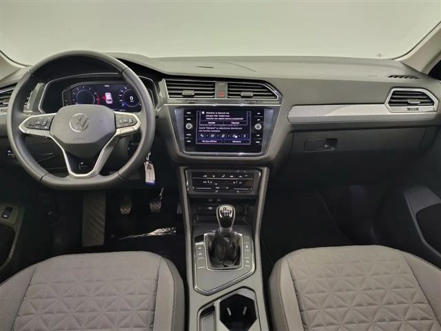 Volkswagen Tiguan 1.5 TSI Life