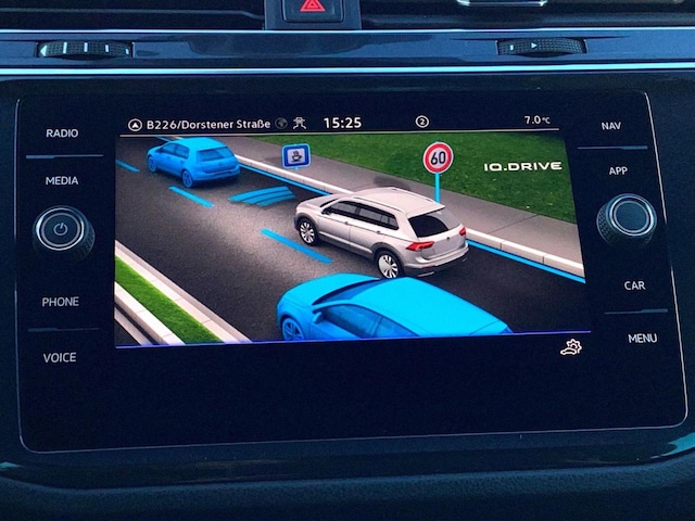 Volkswagen Tiguan 1.5 TSI DSG R-Line