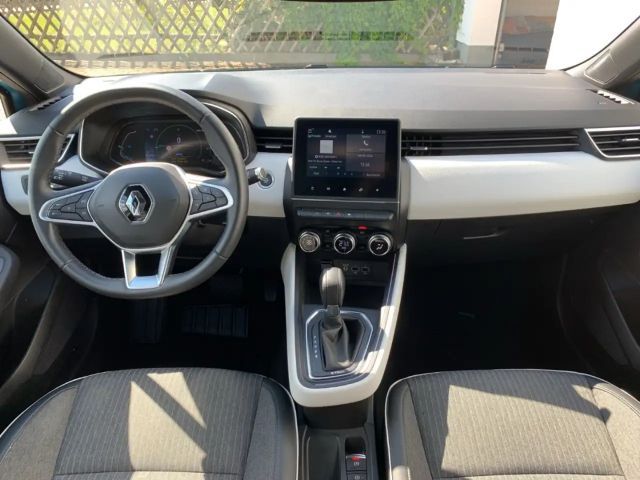 Renault Clio E-Tech Intens
