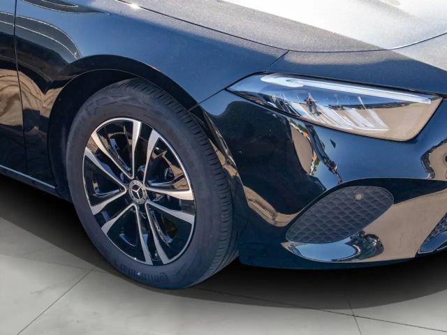 Mercedes-Benz A 200 Progressive