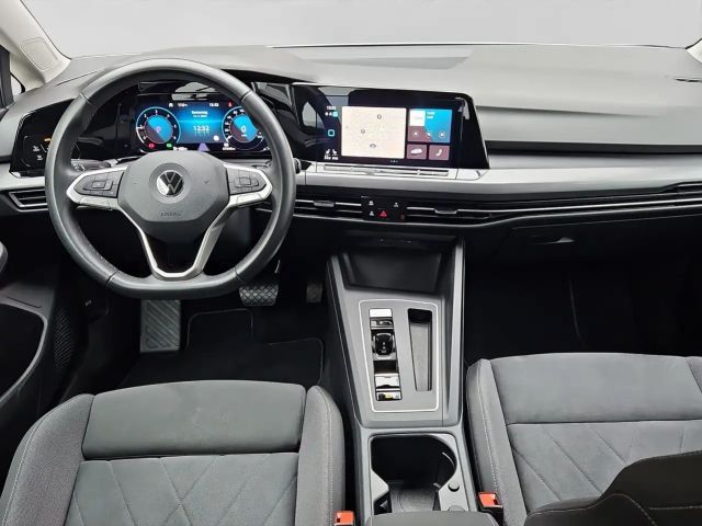 Volkswagen Golf 2.0 TDI DSG Style Variant