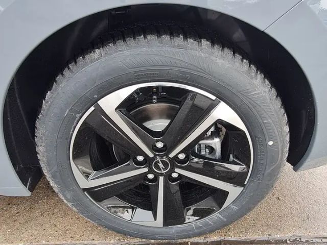 Opel Astra GS-Line Grand Sport