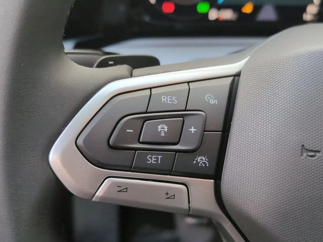 Volkswagen Golf DSG Life Variant