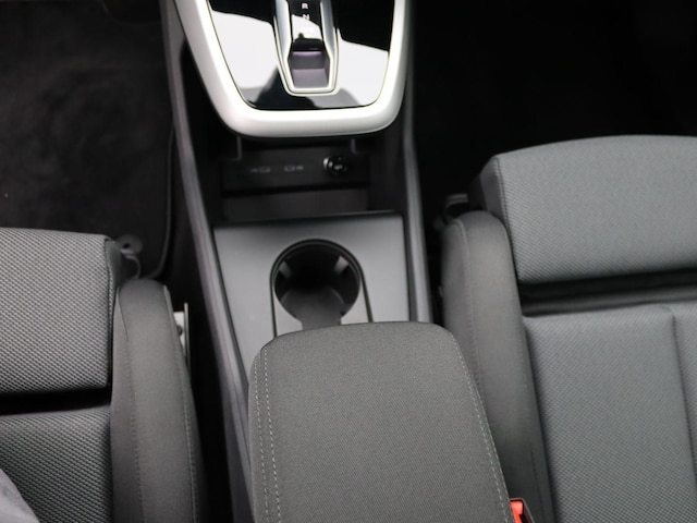 Audi Q4 e-tron SUV 45 e-tron Audi Q4 e-tron