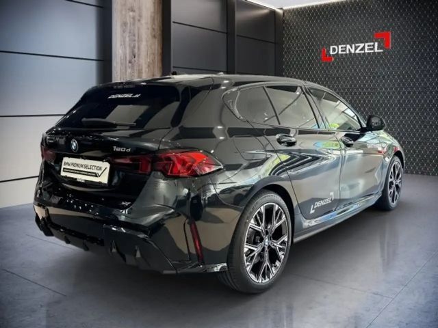 BMW 120 120d 5-deurs Sedan