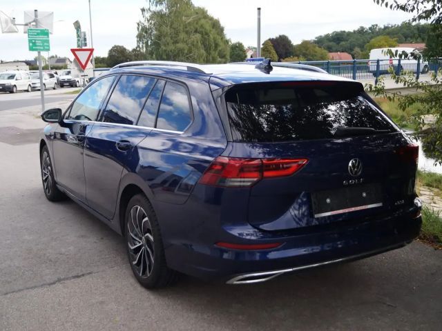 Volkswagen Golf DSG Style Variant