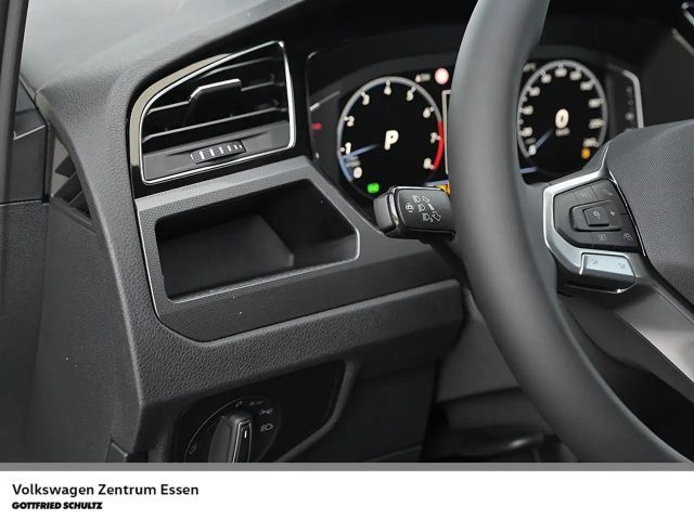 Volkswagen Touran DSG Highline R-Line