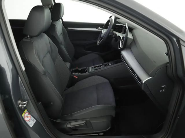 Volkswagen Golf Business DSG Variant