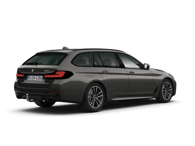 BMW 520 520d M-Sport Touring