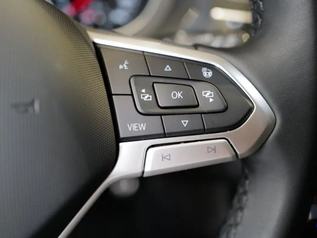 Volkswagen Tiguan 1.5TSI Active LED-Matrix Navi AHK Keyless ACC K...