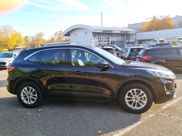 Ford Kuga Plug in Hybrid Titanium X