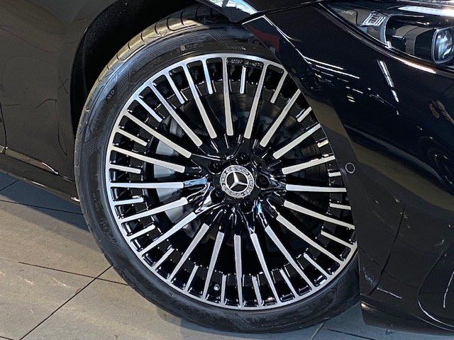 Mercedes-Benz EQS 4MATIC 580 Sedan