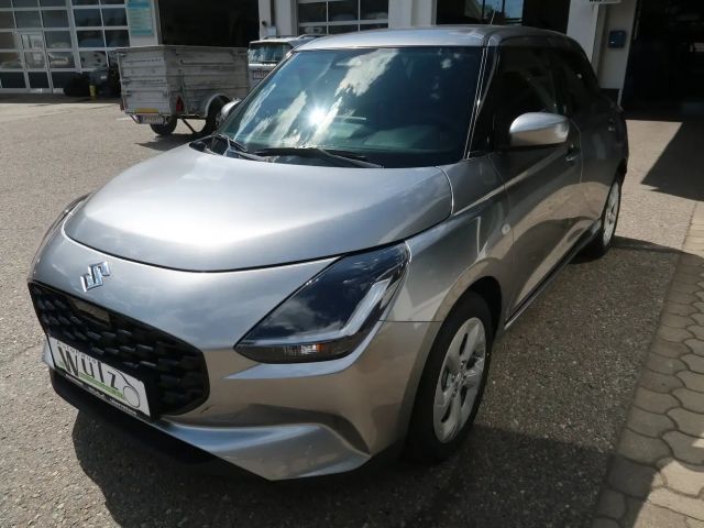 Suzuki Swift Hybrid Shine