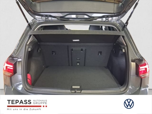 Volkswagen Golf 1.5 TSI Golf VIII Move