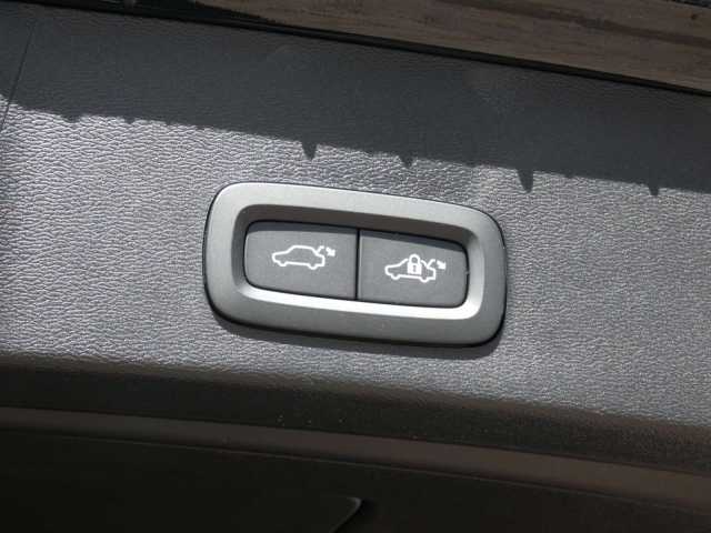 Volvo XC40 Dark Plus