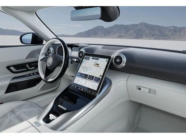 Mercedes-Benz SL 680 Maybach Monogram Series Pattern auf Motorhaube