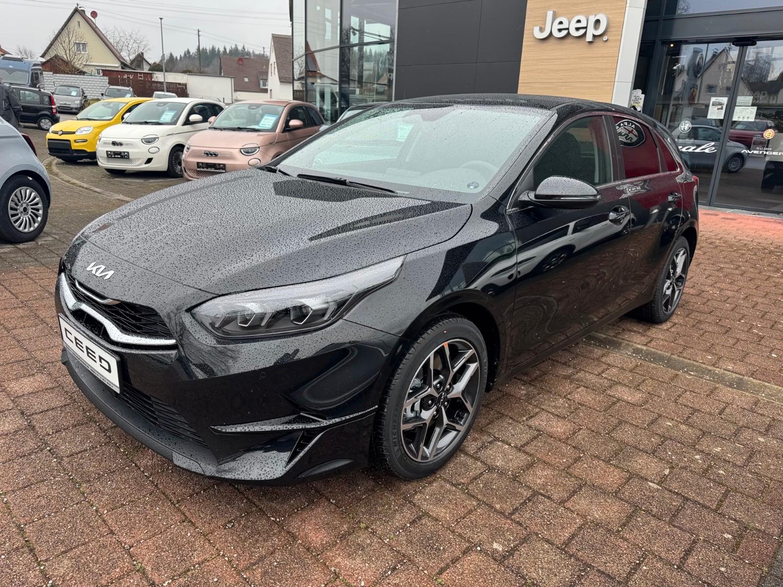 Kia Ceed Ceed 1.5 140PS AUT Ultimate P8 NAVI KAMERA SITZH