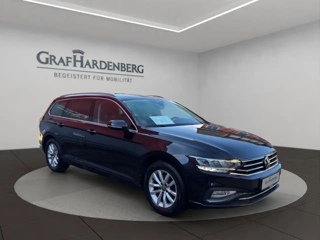 Volkswagen Passat Business DSG Variant