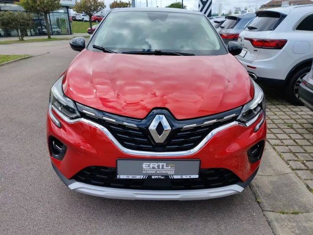Renault Captur E-Tech Intens